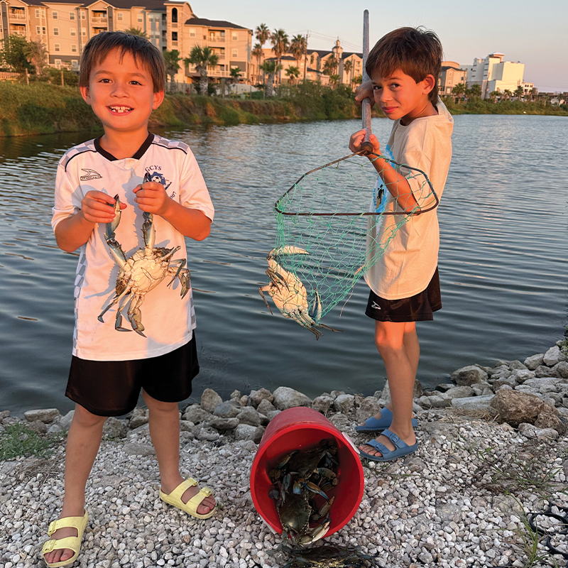 Galveston Island RV Park - Fishing Ponds with catch and release fish and crabs.